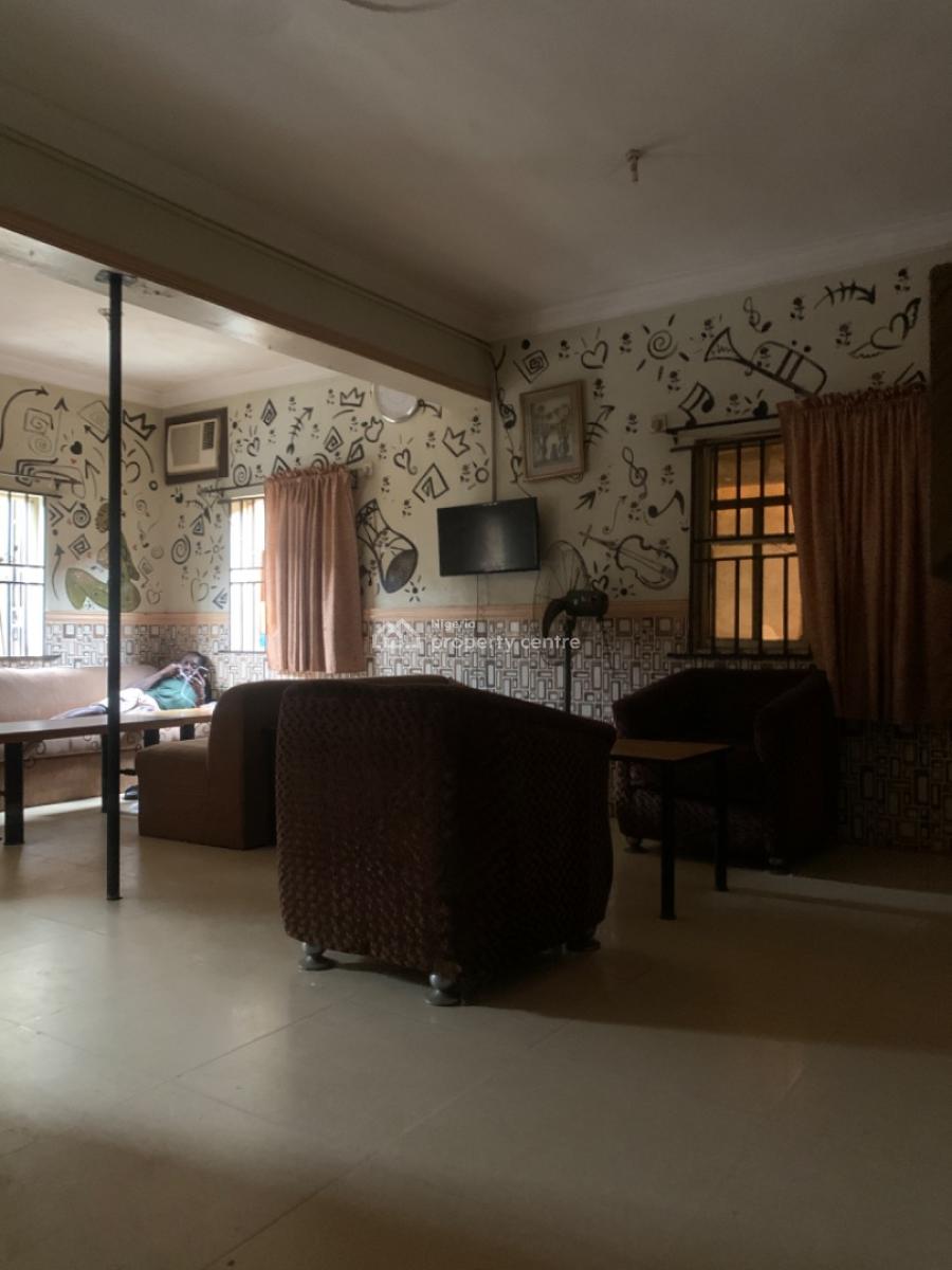 Standard Hotel with 11 Rooms, Off Adesan Road, Mowe Town, Ogun, Hotel / Guest House for Sale