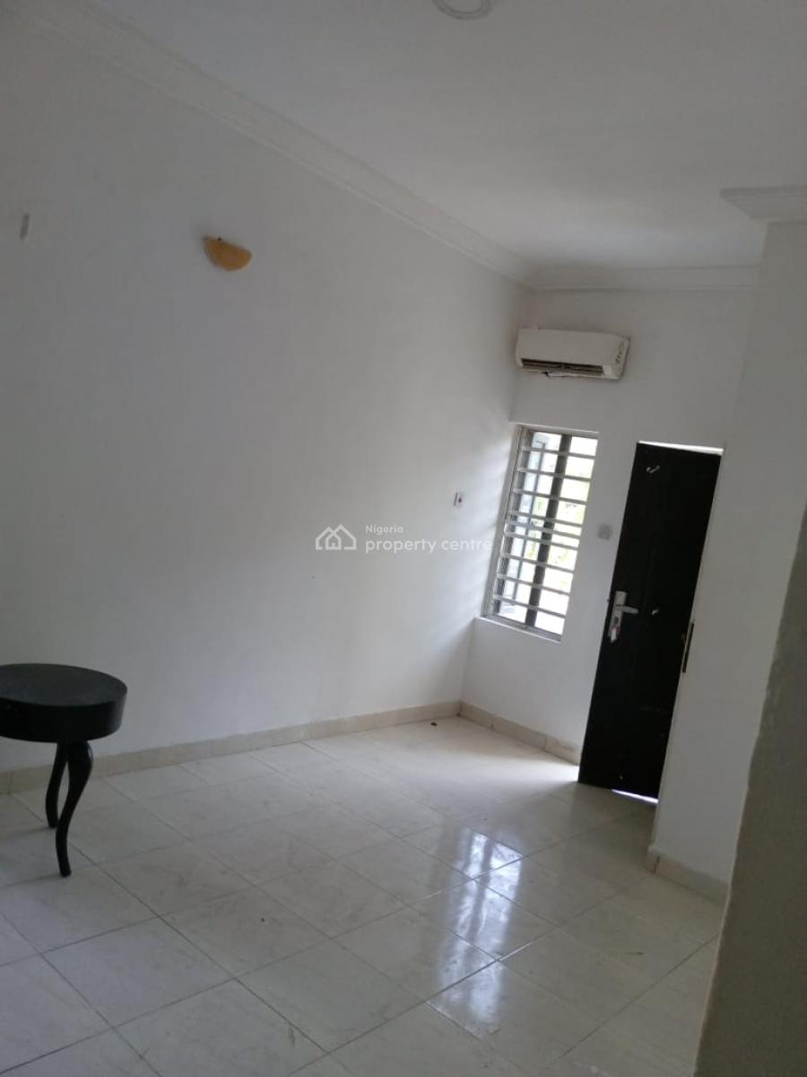 Spacious Miniflat in a Gated Estate, in an Estate, Ologolo, Lekki, Lagos, Mini Flat (room and Parlour) for Rent