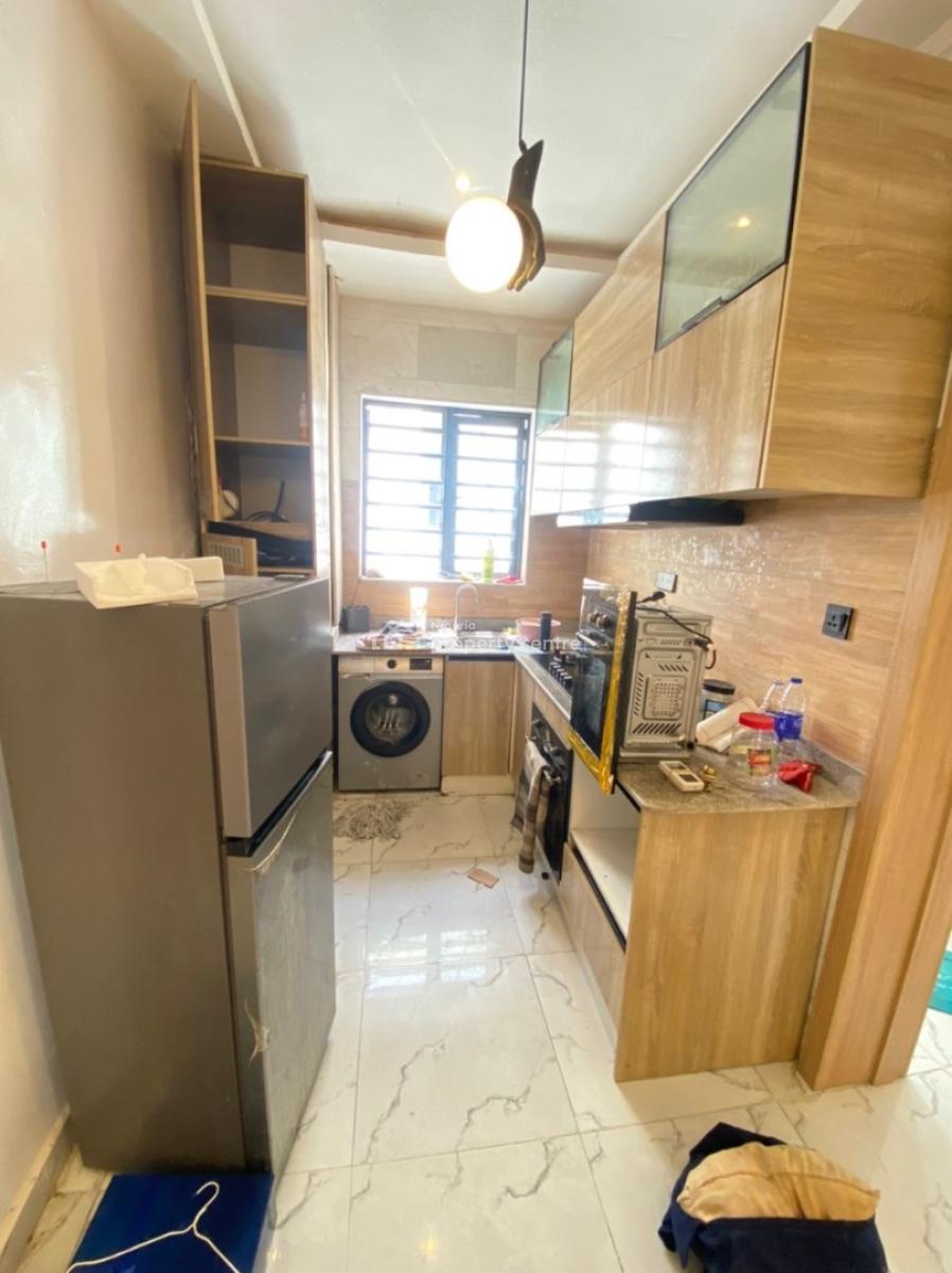 Lovely 2 Bedroom Apartment, Ologolo, Lekki, Lagos, Flat / Apartment for Rent