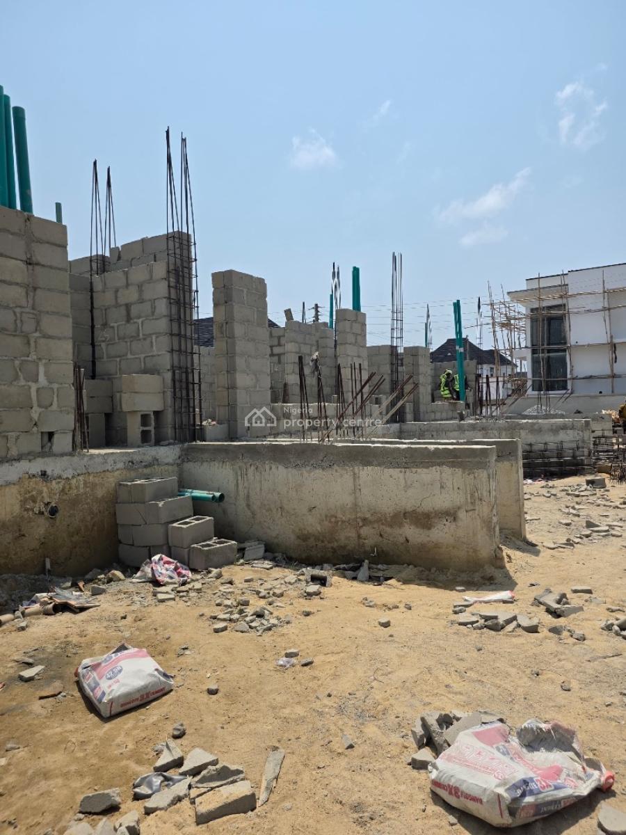 Exclusively Bullt 3 Bedroom Terrace with a Studio Apartment, Secured Estate|tarred Road|spacious Rooms, Victoria Island (vi), Lagos, Terraced Duplex for Sale