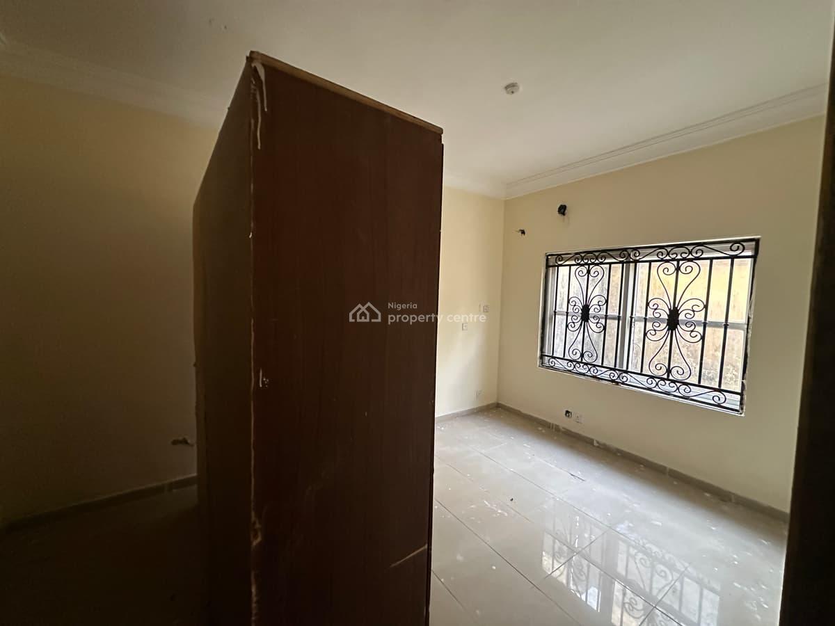 Spacious 3 Bedroom Apartment, Ilaje, Ajah, Lagos, Flat / Apartment for Rent