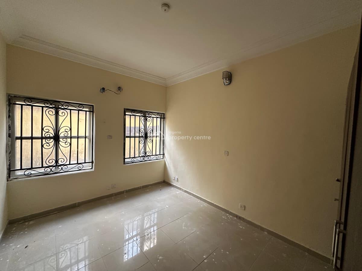 Spacious 3 Bedroom Apartment, Ilaje, Ajah, Lagos, Flat / Apartment for Rent