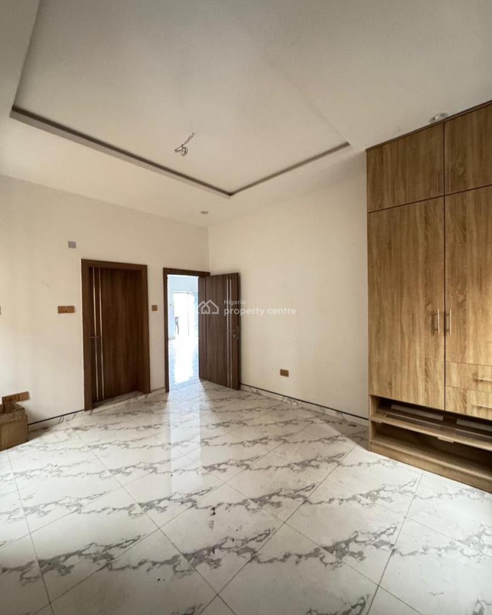 Amazingly Designed 2 Bedroom Apartment in Serene Environment, Surulere, Lagos, Flat / Apartment for Sale