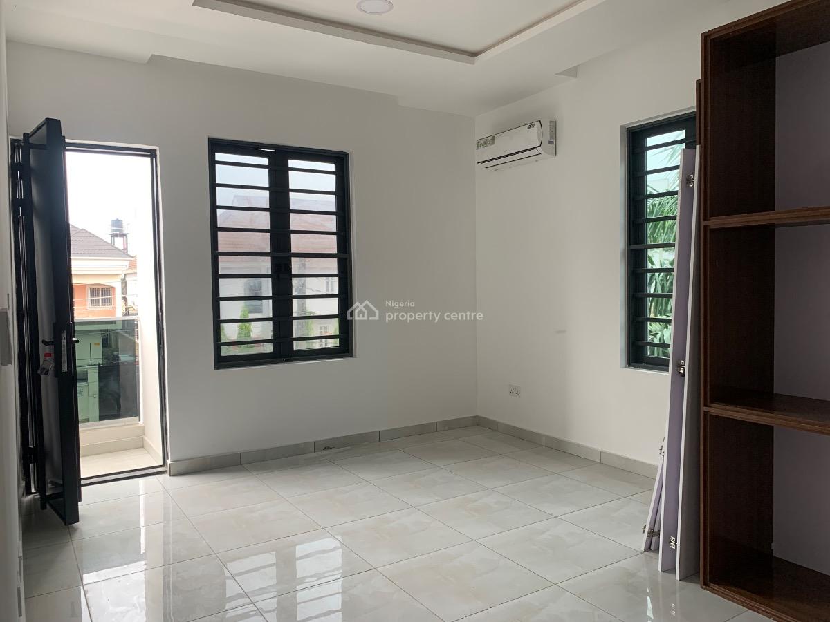 Brand New Luxurious 3 Bedroom Serviced Apartment with Bq in an Estate, Lekki Phase 1, Lekki, Lagos, Flat / Apartment for Rent