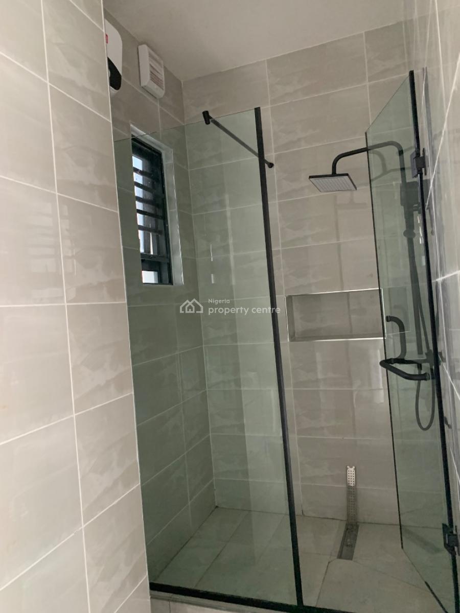 Brand New Luxurious 3 Bedroom Serviced Apartment with Bq in an Estate, Lekki Phase 1, Lekki, Lagos, Flat / Apartment for Rent