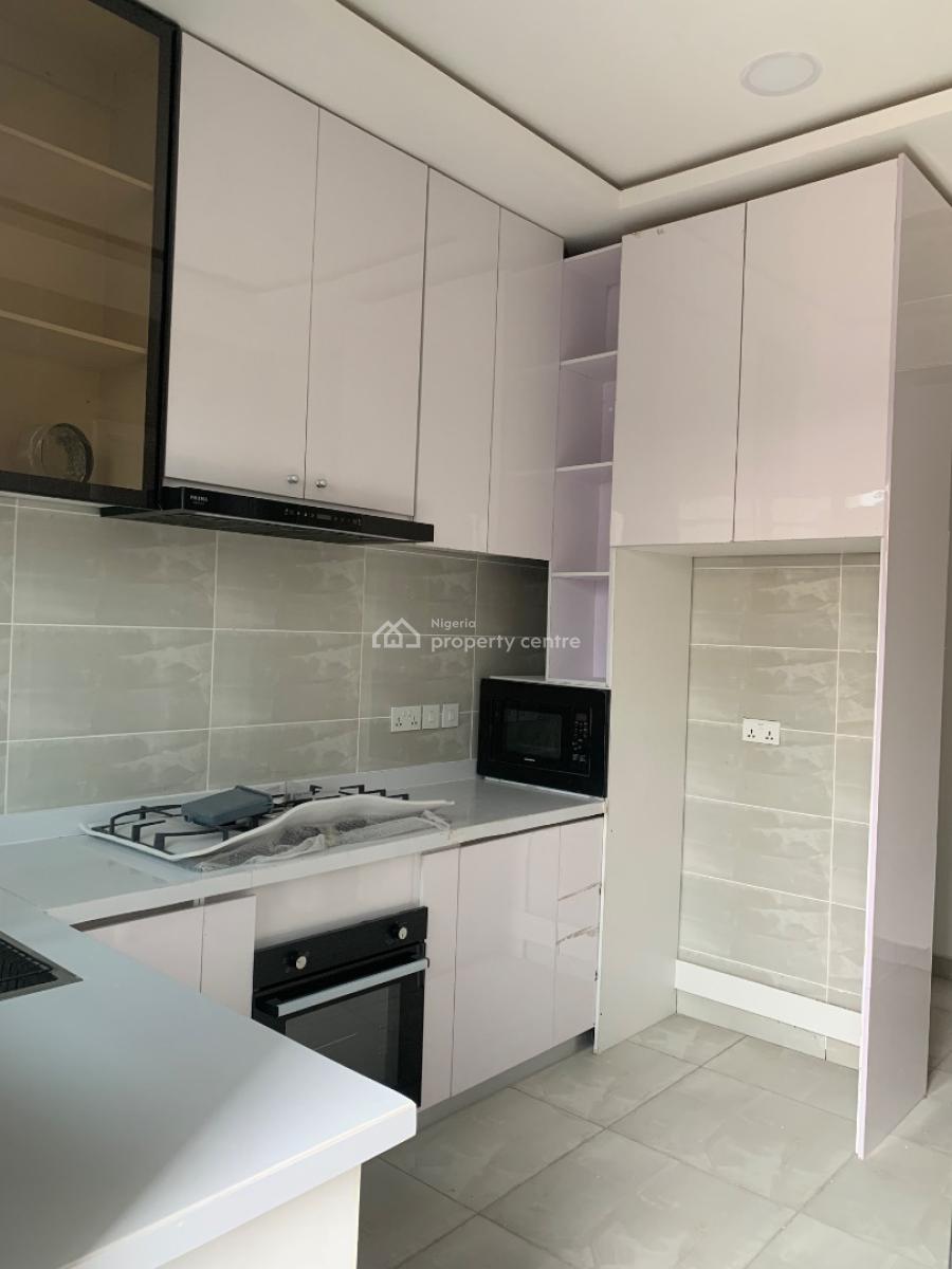 Brand New Luxurious 3 Bedroom Serviced Apartment with Bq in an Estate, Lekki Phase 1, Lekki, Lagos, Flat / Apartment for Rent