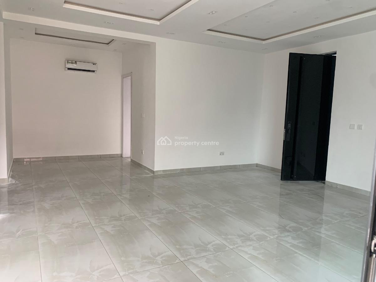 Brand New Luxurious 3 Bedroom Serviced Apartment with Bq in an Estate, Lekki Phase 1, Lekki, Lagos, Flat / Apartment for Rent