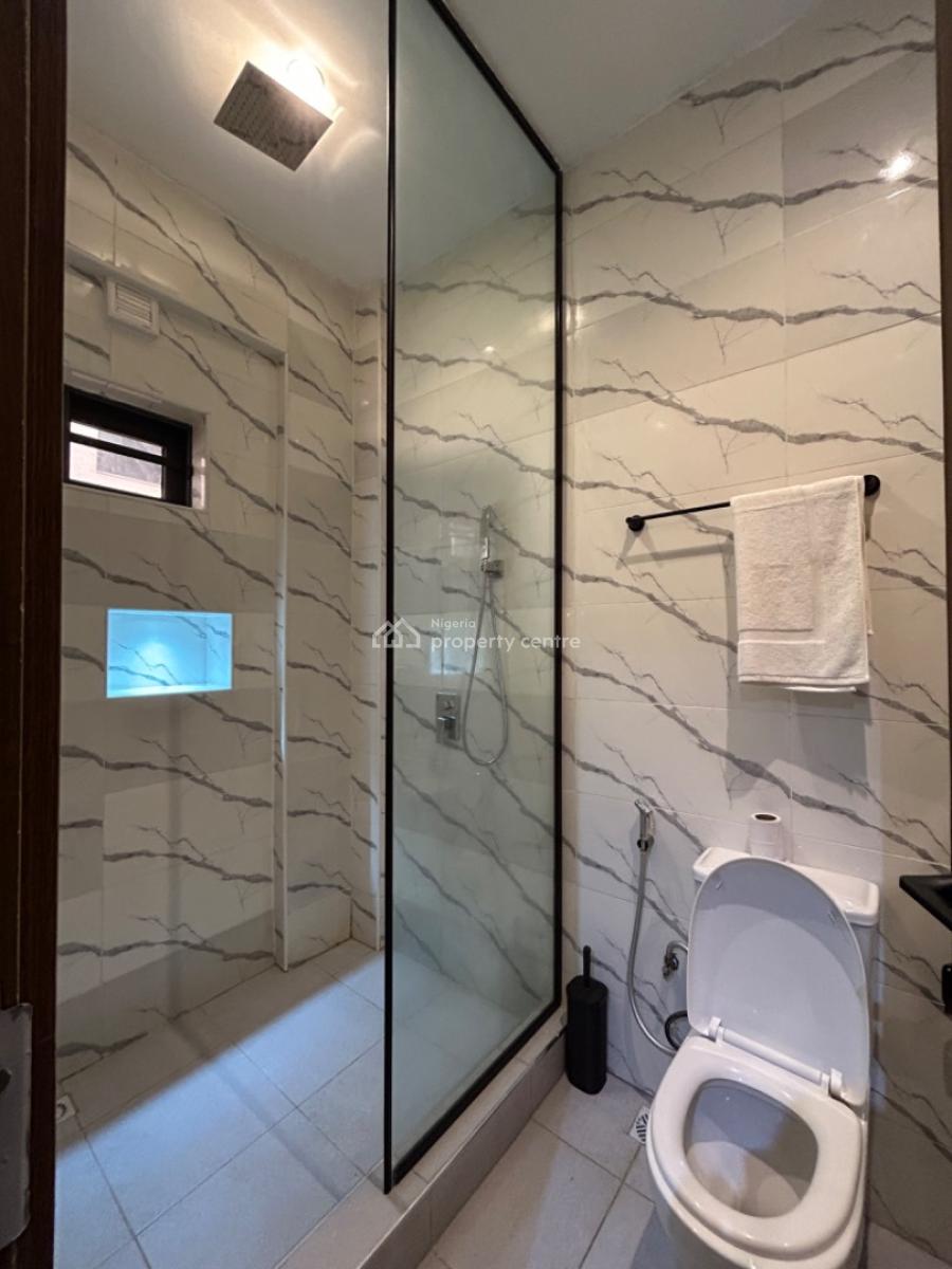 Luxury One Bedroom Apartment, Landmaster Street,off Freedom Way, Lekki Phase 1, Lekki, Lagos, Flat / Apartment for Rent