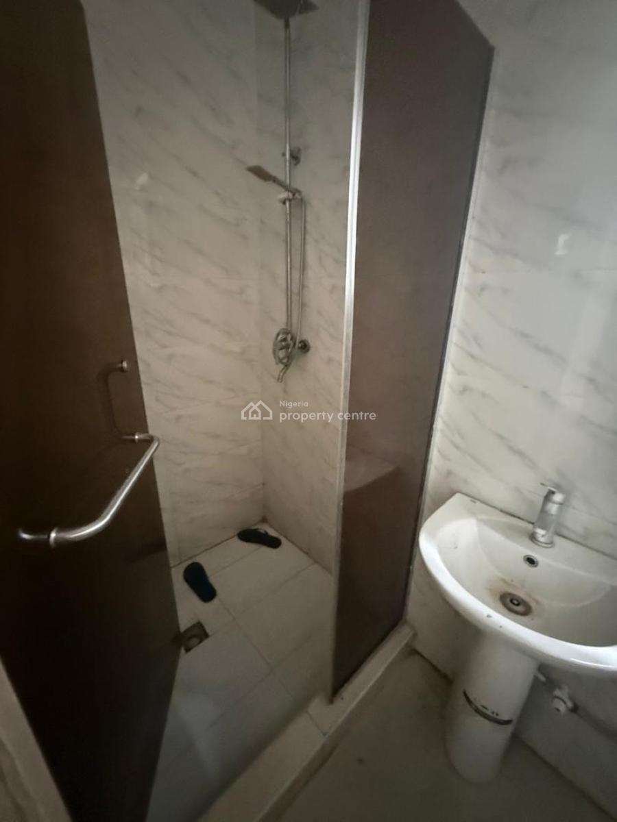 Newly Spacious Semi Master in a Secured Estate, Orchid Road,  Royal Pine Estate, Lekki, Lagos, Self Contain (single Rooms) for Rent