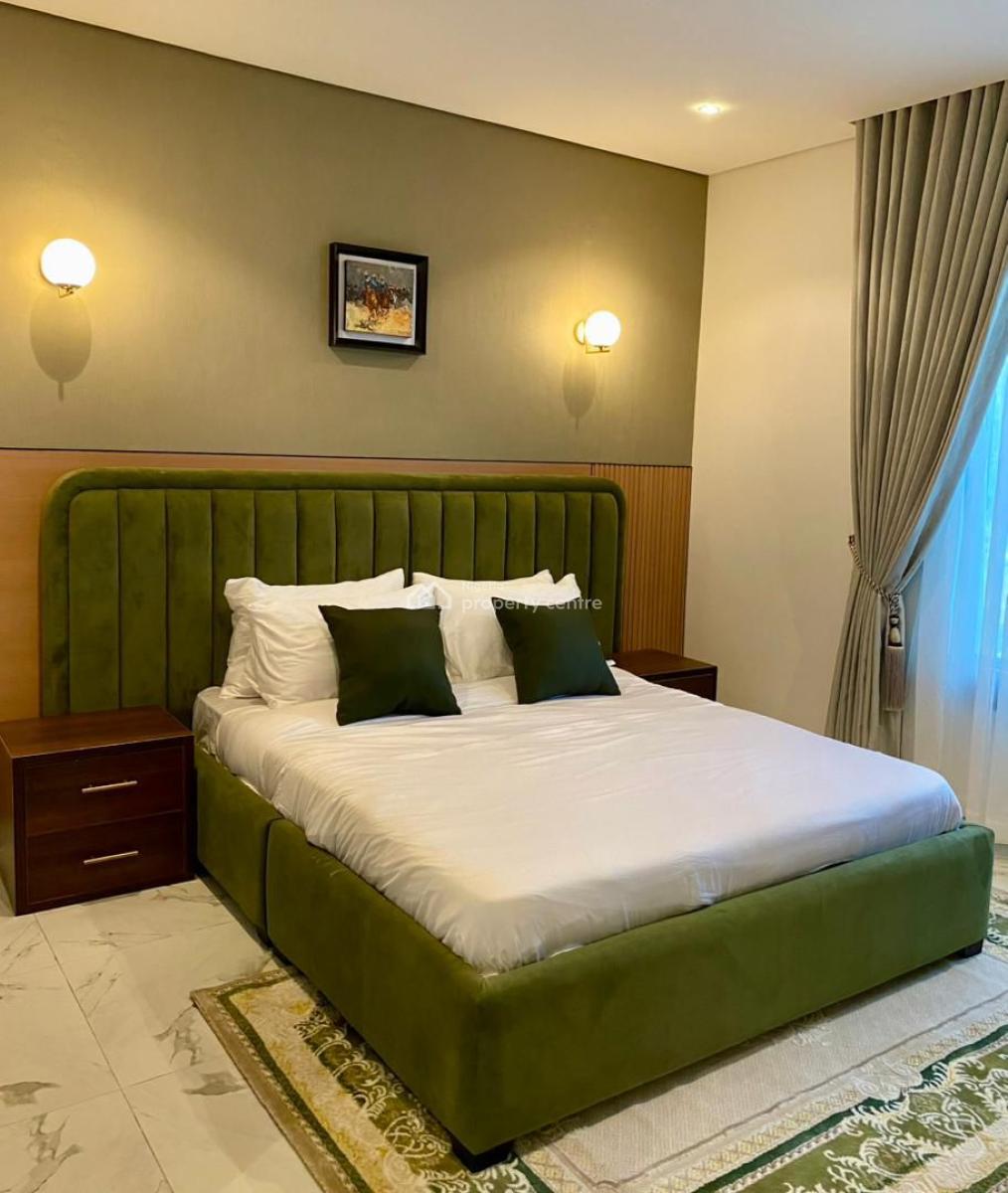 Beautiful 3-bedroom Apartment with Starlink Network, Old Ikoyi, Ikoyi, Lagos, Flat / Apartment Short Let