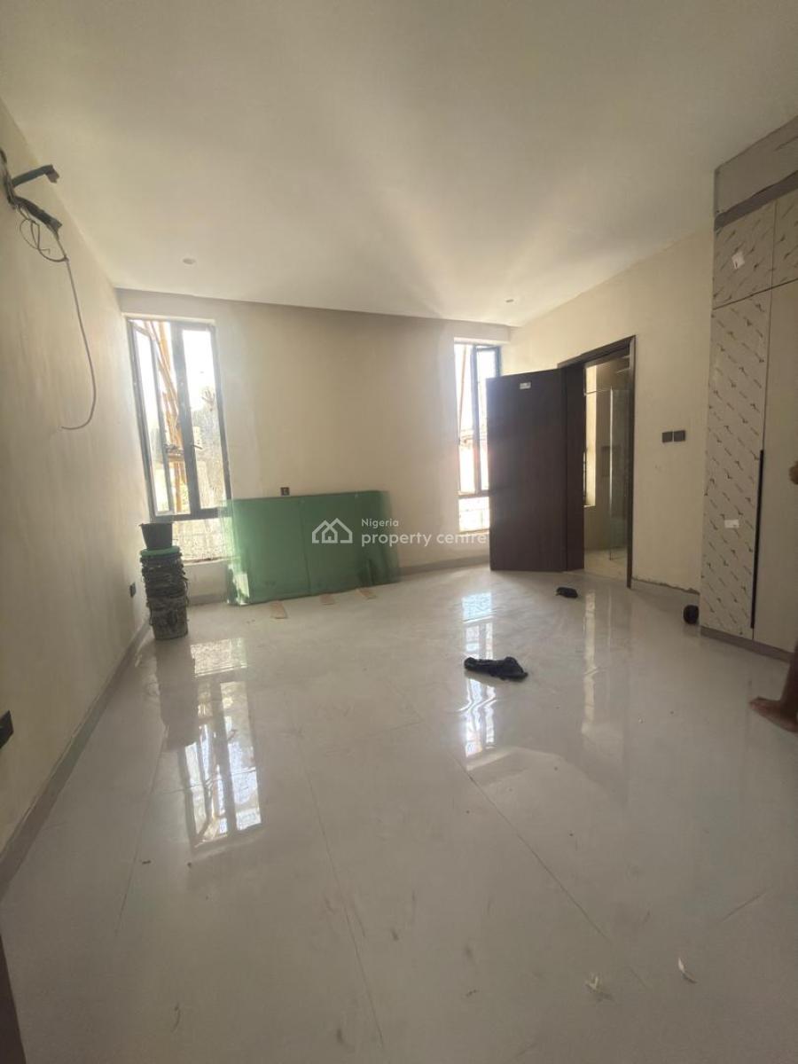 2 Bedroom Apartments ( 4 Units ), Lekki Phase 1, Lekki, Lagos, House for Sale