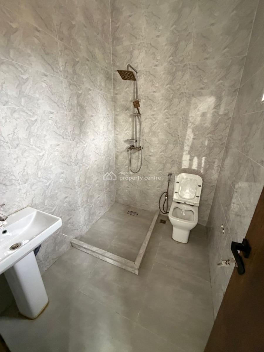 4 Bedroom Terraced Duplex 1 Room Bq, 3rd Avenue, Gwarinpa, Abuja, Terraced Duplex for Sale