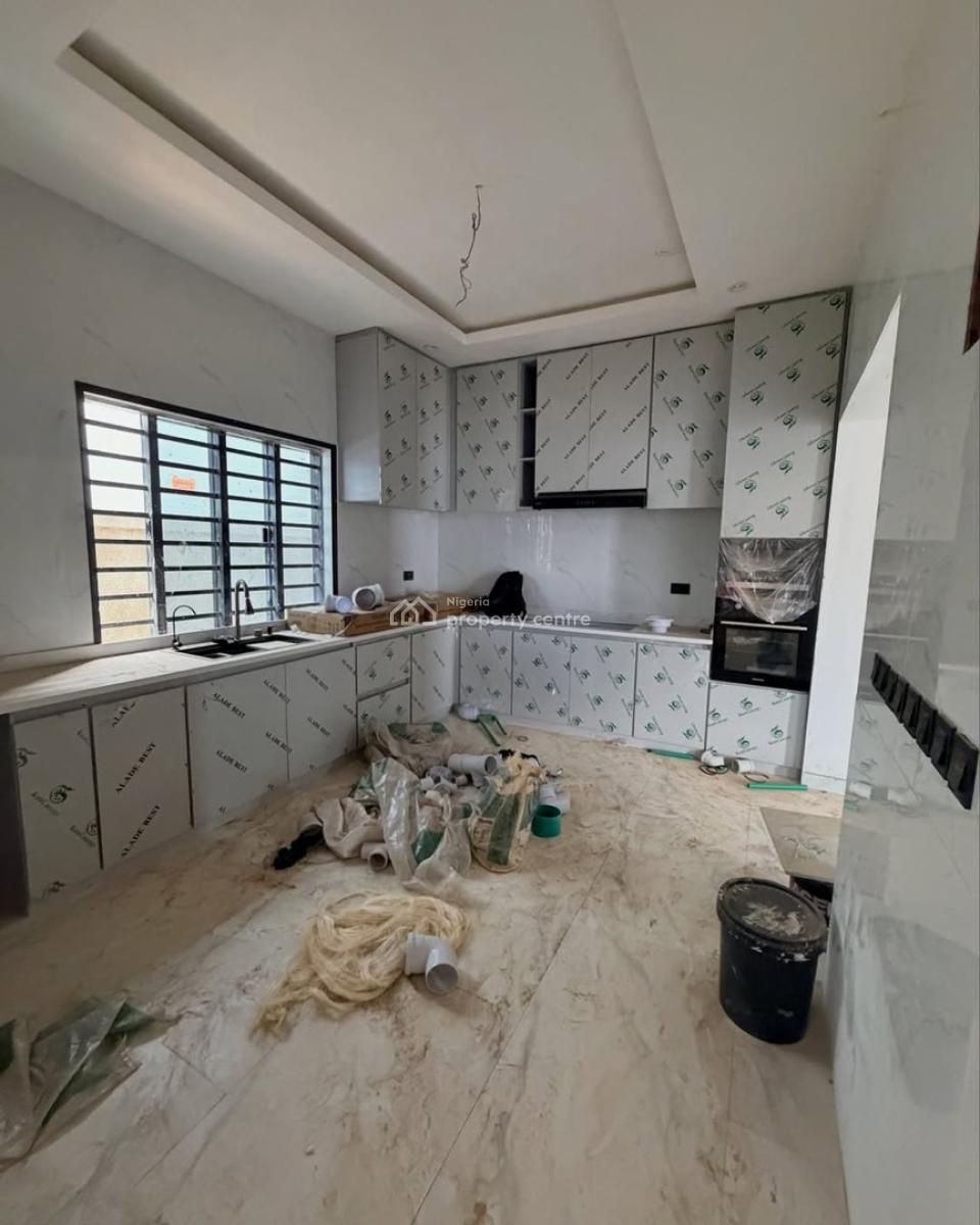 Exquisite 3 Bedroom Semi Detached Duplex with Bq in Serene Environment, Adeniyi Jones, Ikeja, Lagos, Semi-detached Duplex for Sale