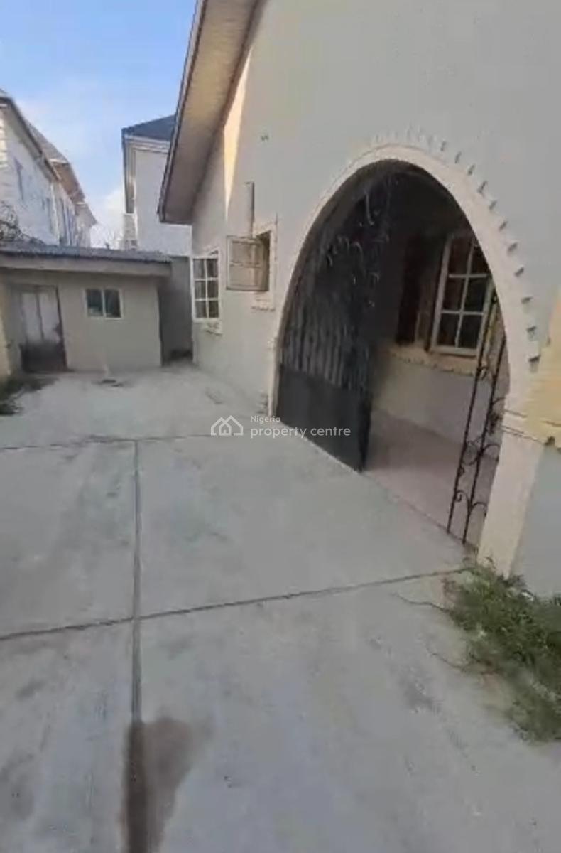 3 Bedroom Flat, Olowora, Magodo, Lagos, Flat / Apartment for Rent