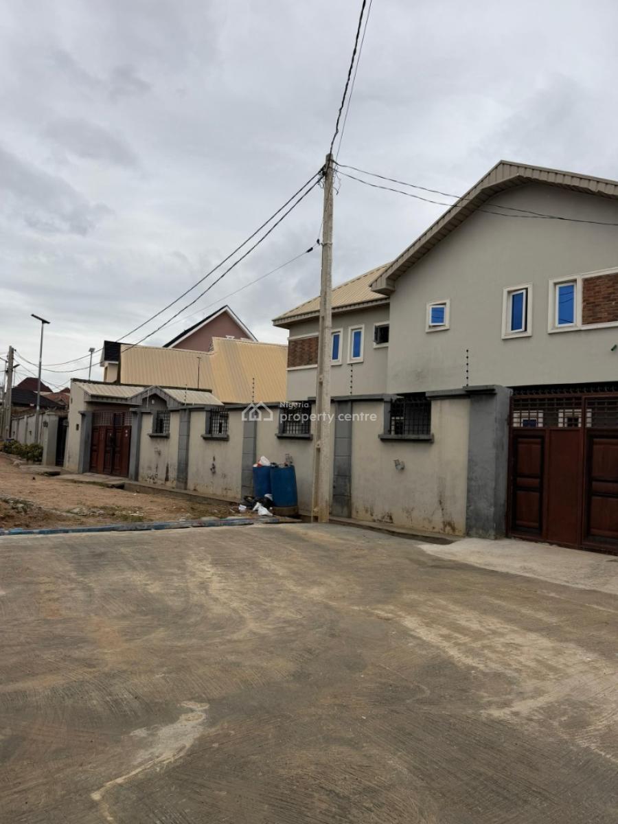 4 Units of 2 Bedrooms Flat with All Modern Facilities, Orange Gate, Oluyole Estate, Ibadan, Oyo, Block of Flats for Sale