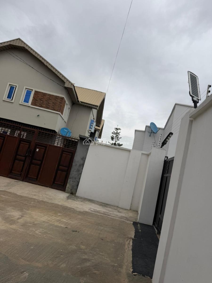 4 Units of 2 Bedrooms Flat with All Modern Facilities, Orange Gate, Oluyole Estate, Ibadan, Oyo, Block of Flats for Sale
