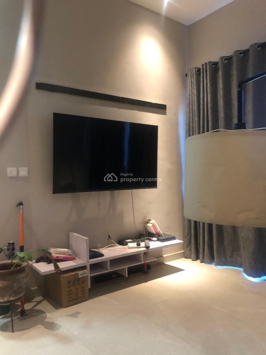 5 Bedroom Terrace with Swimming Pool and Penthouse, Off Admirality Way, Lekki Phase 1, Lekki, Lagos, Terraced Duplex for Sale