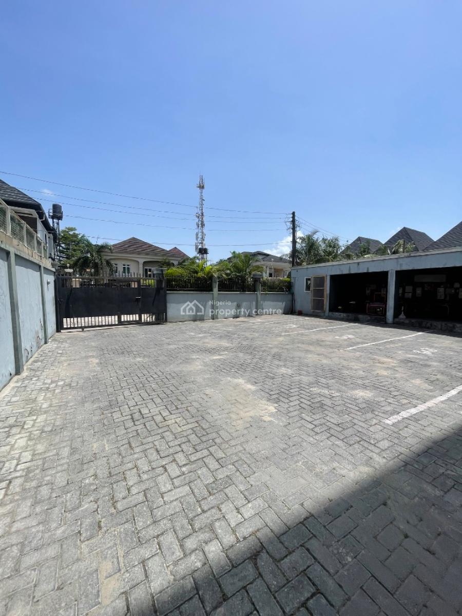 Spacious 3 Bedrooms Flat All Rooms Ensuite, Lekki, Lagos, Flat / Apartment for Rent