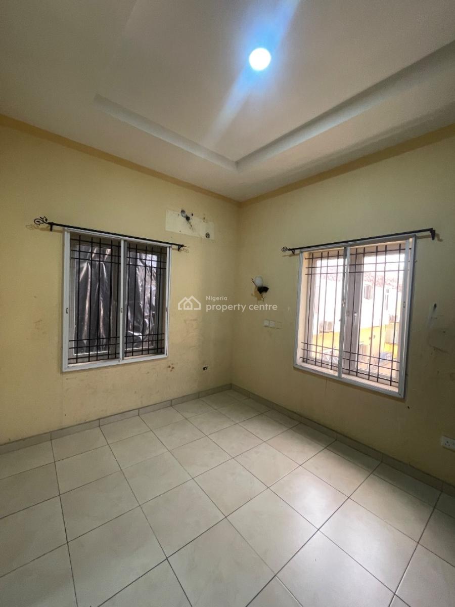 Spacious 3 Bedrooms Flat All Rooms Ensuite, Lekki, Lagos, Flat / Apartment for Rent
