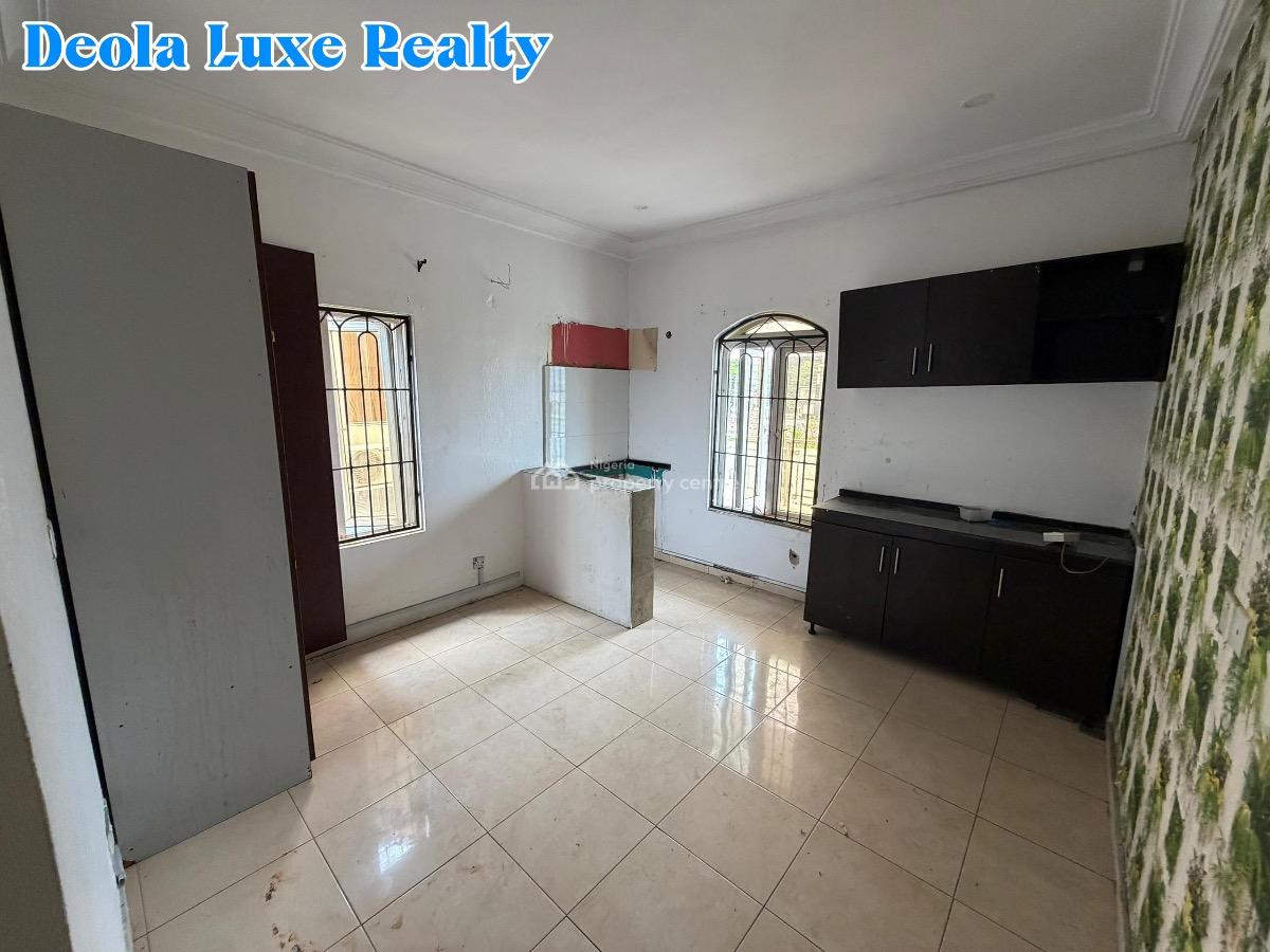 a Nice Room Self Contained (fully Serviced), Off Admiralty Way, Lekki Phase 1, Lekki, Lagos, Self Contain (single Rooms) for Rent