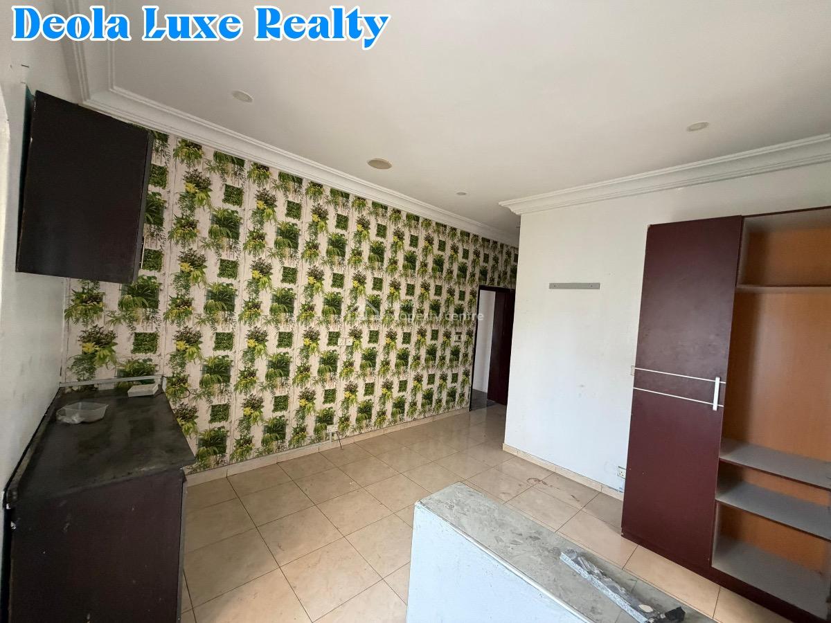 a Nice Room Self Contained (fully Serviced), Off Admiralty Way, Lekki Phase 1, Lekki, Lagos, Self Contain (single Rooms) for Rent