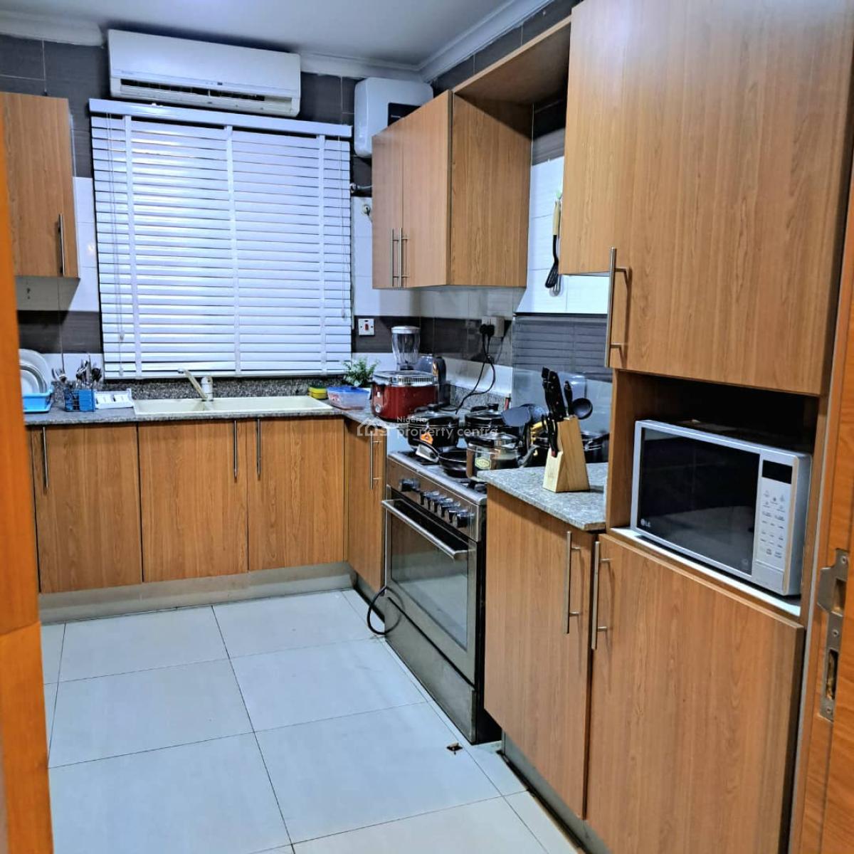 Fully Furnished 3 Bedroom Apartment with Bq and Waterfront Facilities, Ikoyi, Lagos, Flat / Apartment for Rent