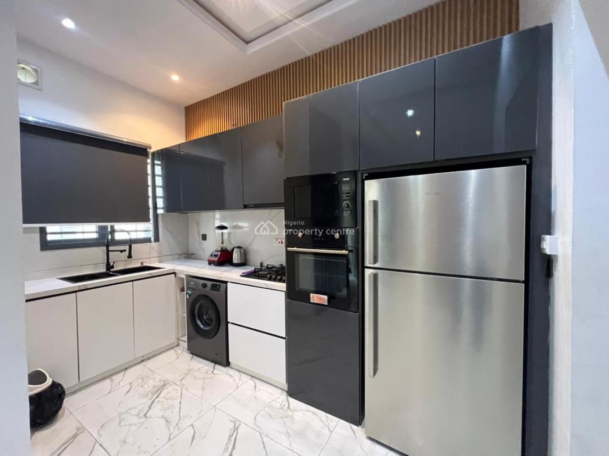 a Luxury Fully Furnished 2-bedroom Apartment, Lekki Phase 1, Lekki, Lagos, Flat / Apartment for Rent