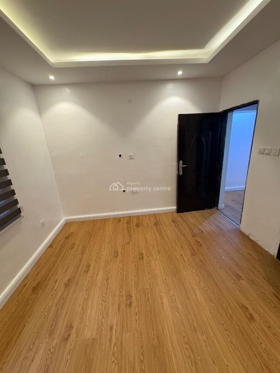 1 Bedroom/mini Flat, Ikota Villa Estate, Lekki Phase 2, Lekki, Lagos, Mini Flat (room and Parlour) for Rent