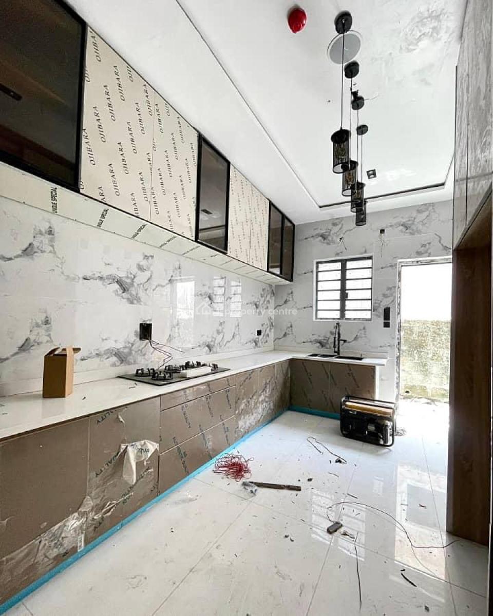 Luxury 4 Bedroom Town-house, Lekki Phase 1, Lekki, Lagos, House for Sale