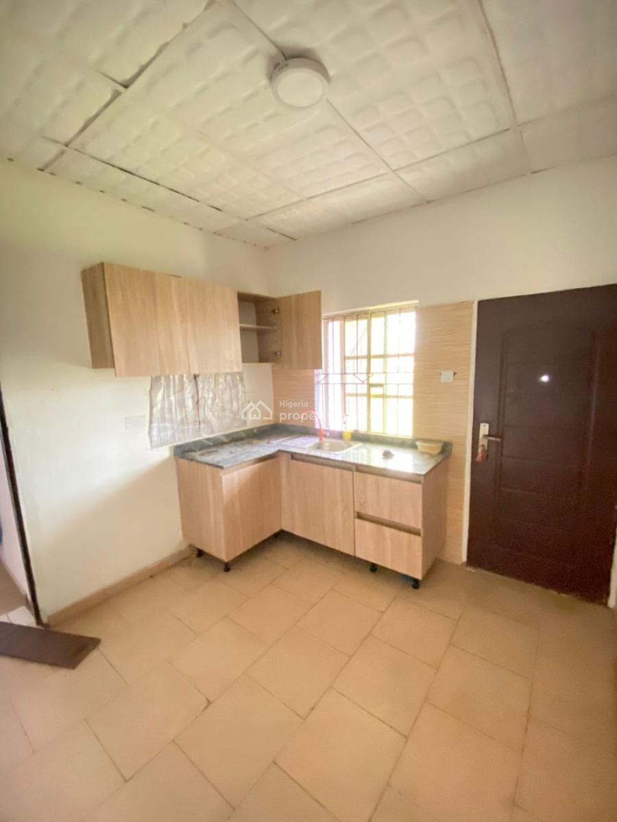 Executive 2 Bedrooms Luxury Apartment, Fountain Estate Oke-ira Nla Ado Road, Ajah, Lagos, Flat / Apartment for Rent