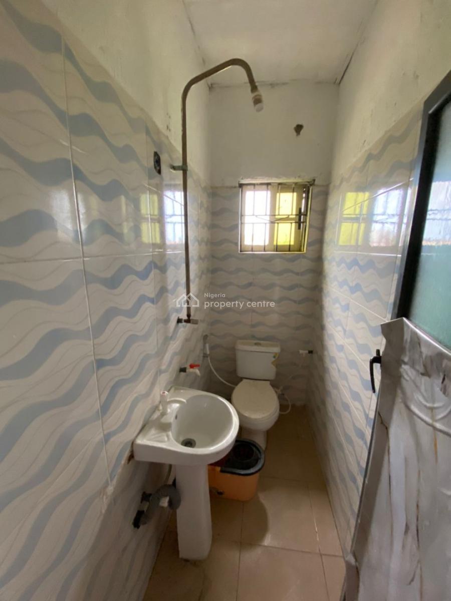 Executive 2 Bedrooms Luxury Apartment, Fountain Estate Oke-ira Nla Ado Road, Ajah, Lagos, Flat / Apartment for Rent