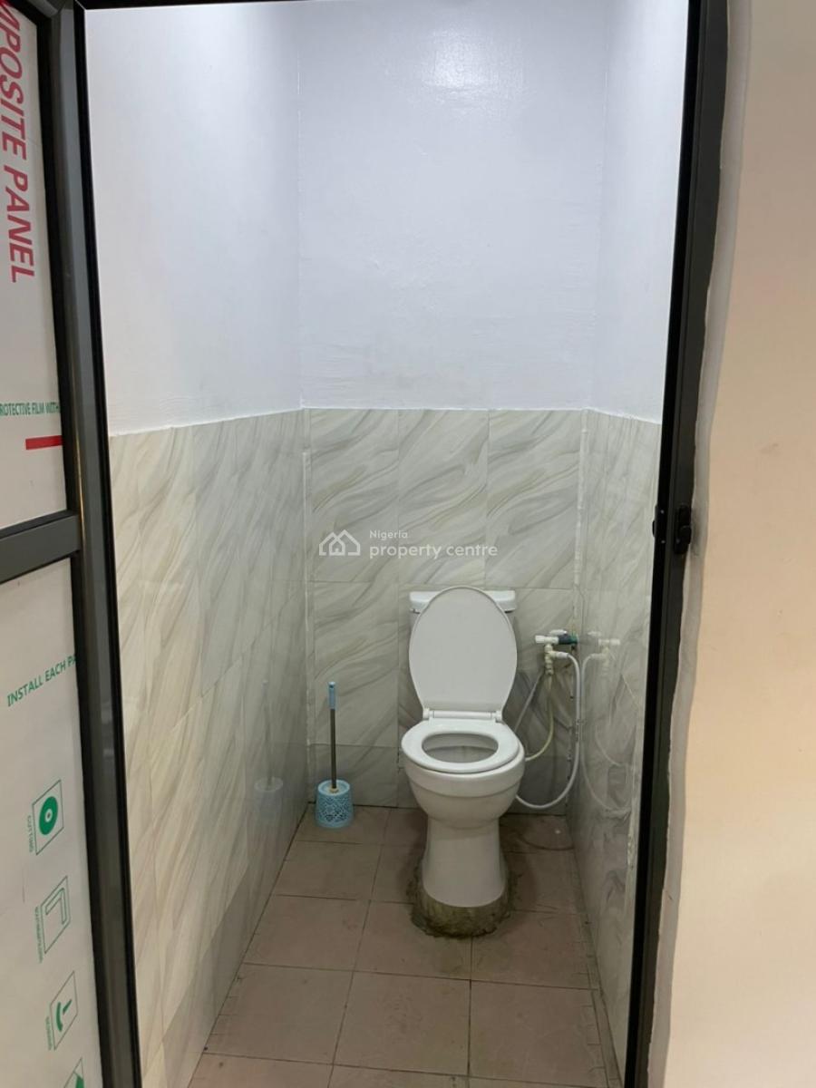 Executive and Classy Restaurant with Brand New Items Facing The Road, Badore, Ajah, Lagos, Restaurant / Bar for Sale