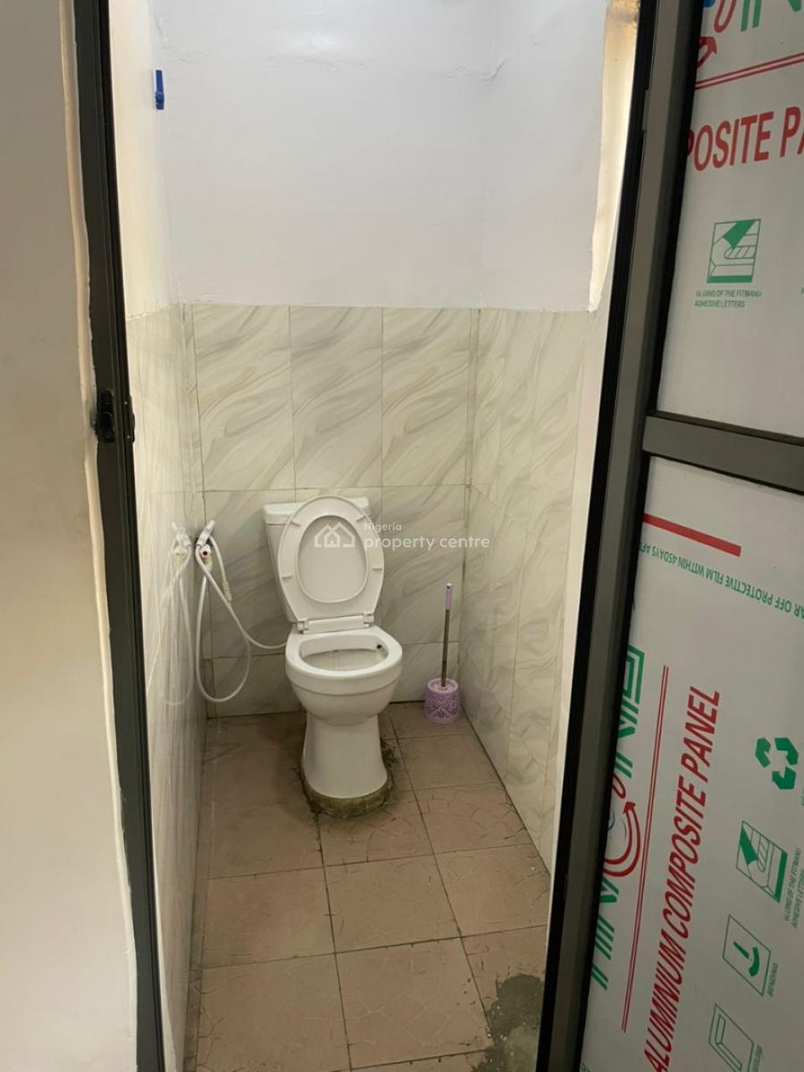 Executive and Classy Restaurant with Brand New Items Facing The Road, Badore, Ajah, Lagos, Restaurant / Bar for Sale