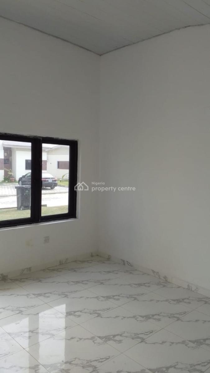 Fully Serviced Three Bedroom Flat with Bq, Lakowe, Ibeju Lekki, Lagos, Flat / Apartment for Rent