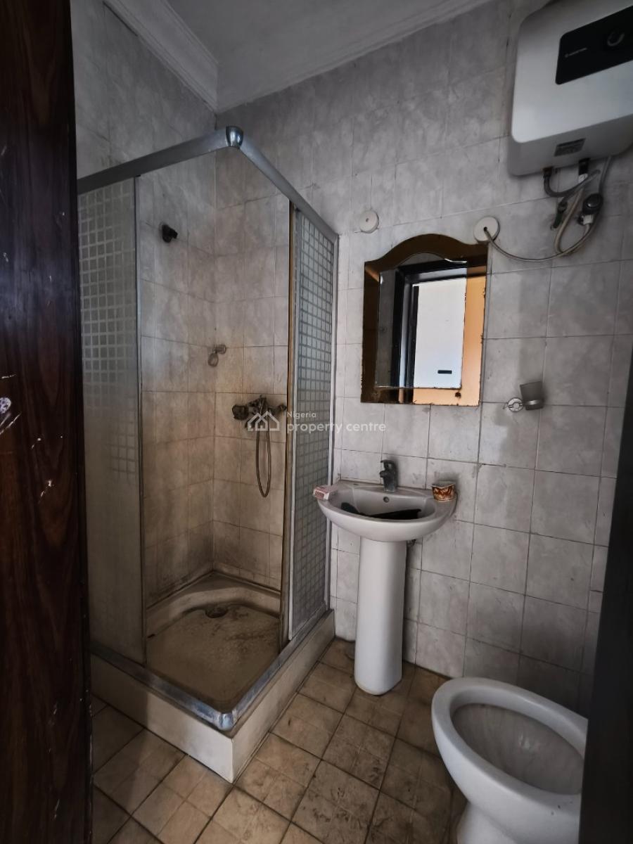 Spacious 3 Bedroom Apartment Plus Bq, Dominos, Agungi, Lekki, Lagos, Flat / Apartment for Rent