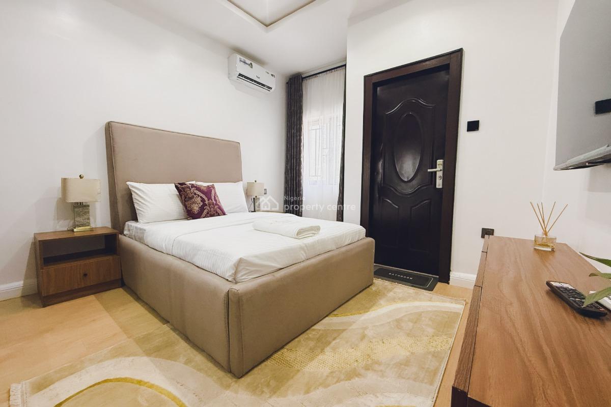 Markdestly Elle 3bed Apartments, 3rd Avenue, Gwarinpa, Abuja, Flat / Apartment Short Let
