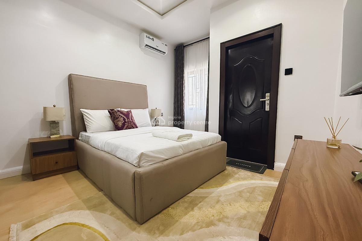 Markdestly Elle 3bed Apartments, 3rd Avenue, Gwarinpa, Abuja, Flat / Apartment Short Let