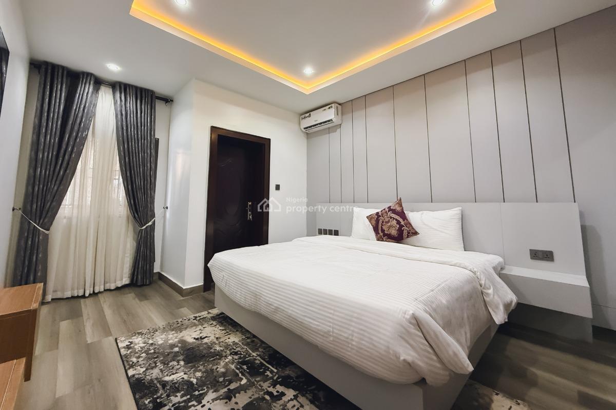 Markdestly Oud 3bed Apartments, 3rd Avenue, Gwarinpa, Abuja, Flat / Apartment Short Let