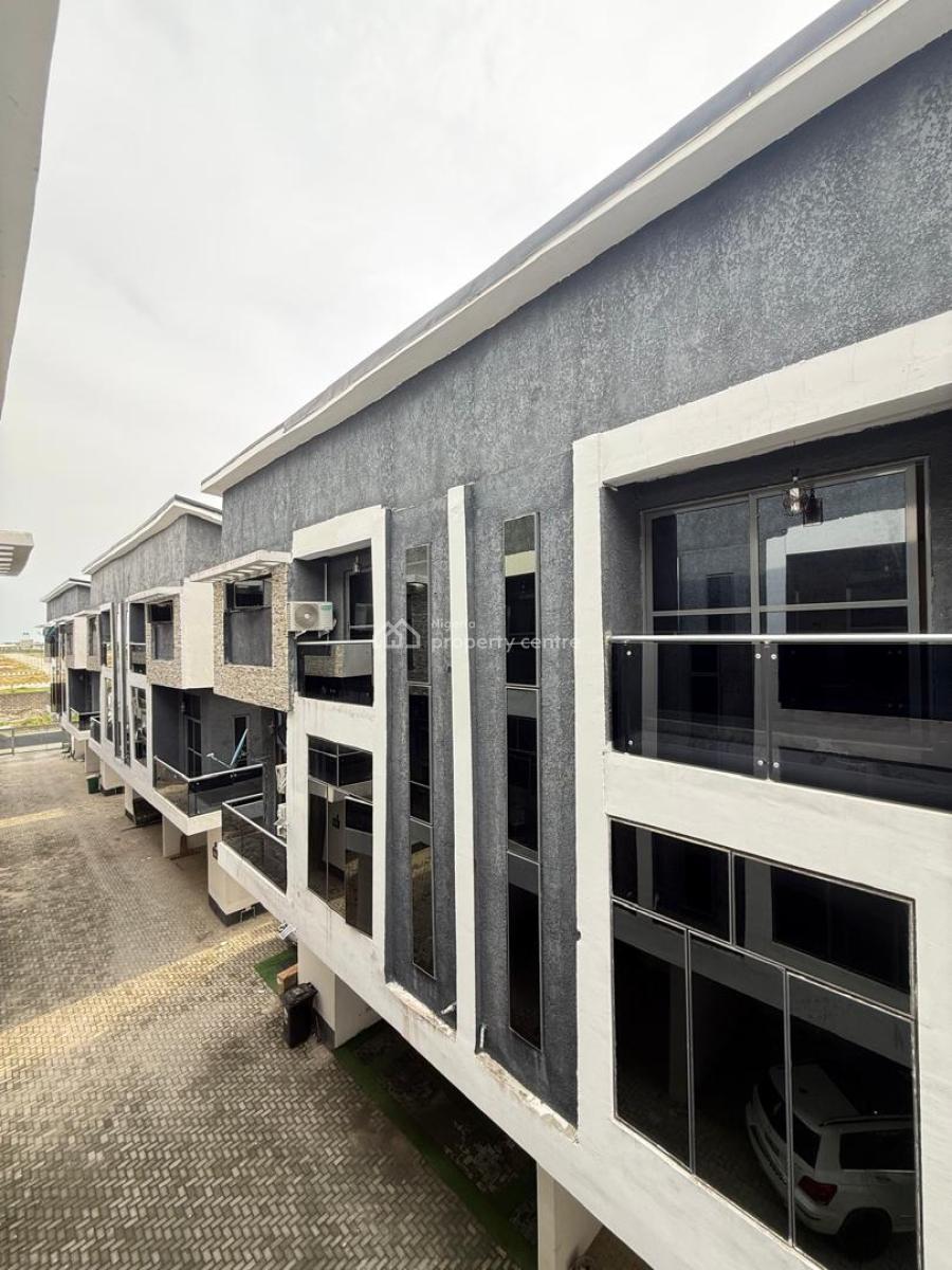 Luxury 5 Bedroom Townhouse with Swimming Pool, Abraham Adesanya Axis, Ajah, Lagos, Terraced Duplex for Sale