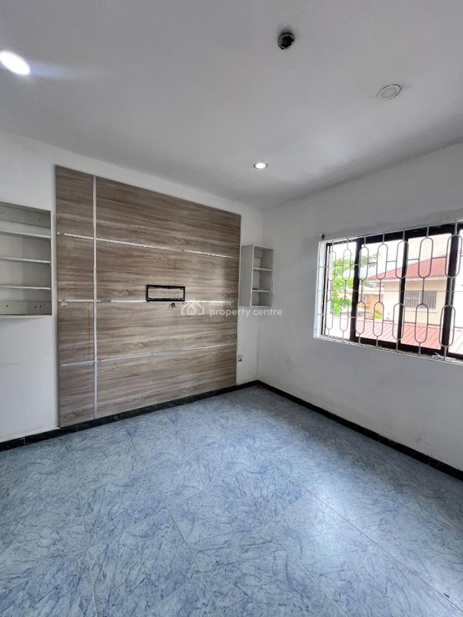 Spacious 1 Bedroom Apartment, Lekki Phase 1, Lekki, Lagos, Mini Flat (room and Parlour) for Rent