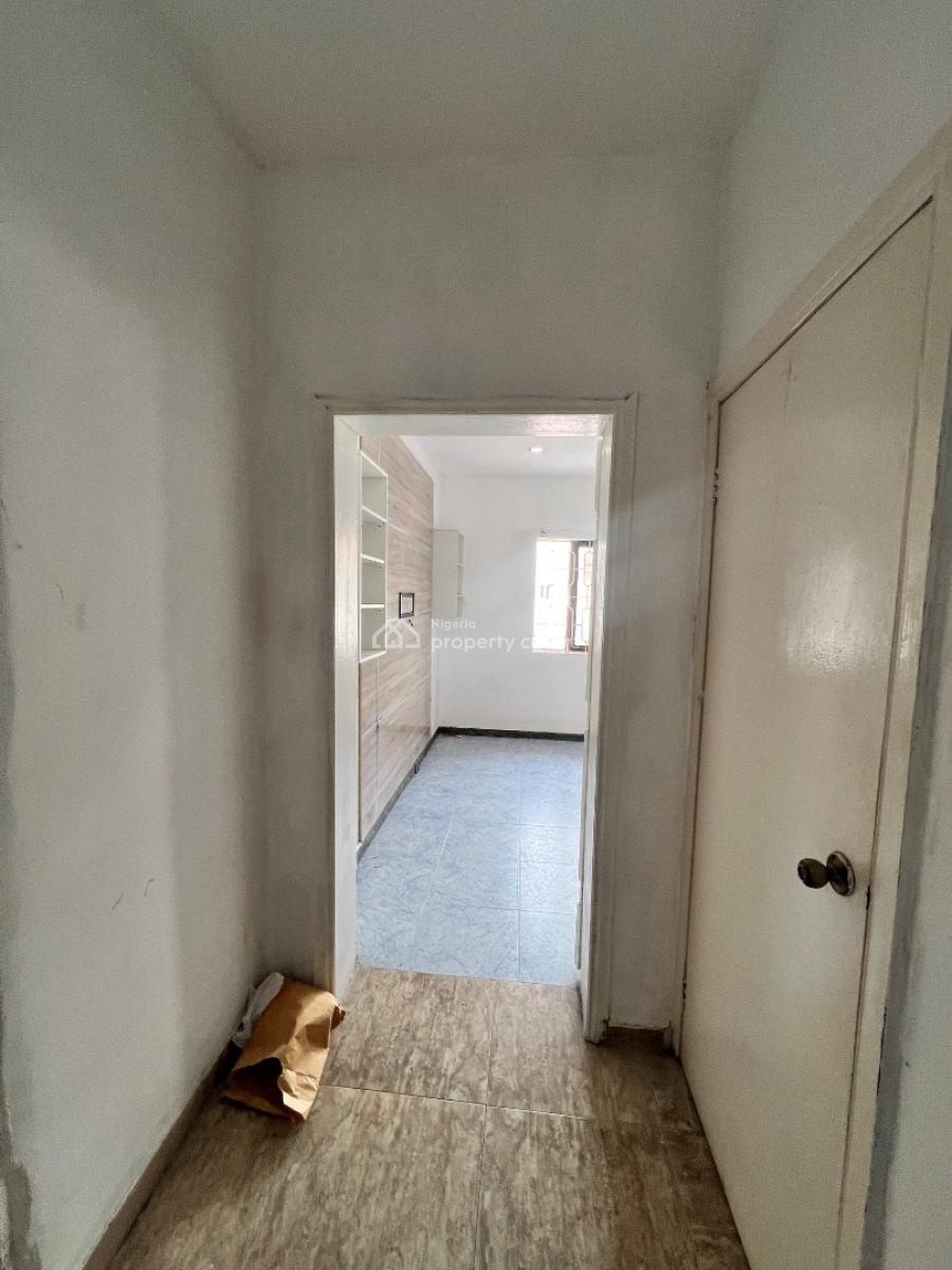 Spacious 1 Bedroom Apartment, Lekki Phase 1, Lekki, Lagos, Mini Flat (room and Parlour) for Rent