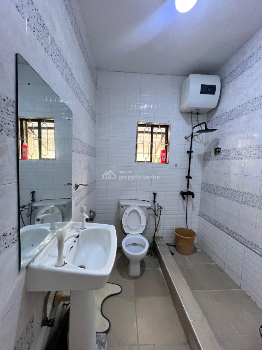 Spacious 1 Bedroom Apartment, Lekki Phase 1, Lekki, Lagos, Mini Flat (room and Parlour) for Rent