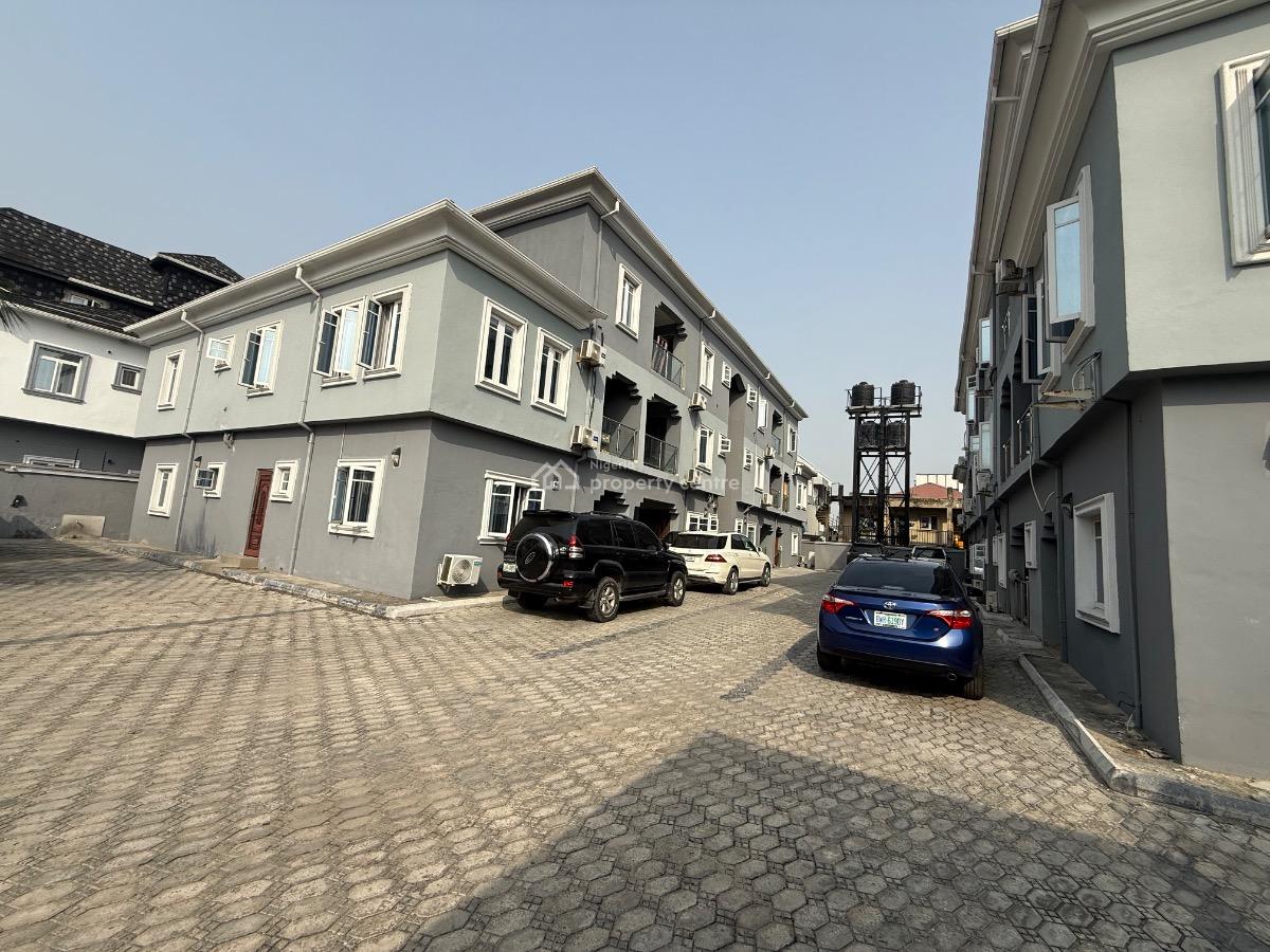 Standard 2 Bedroom Flat, Eru Ifa Street, Ikate-elegushi, Lekki, Lagos, Flat / Apartment for Rent