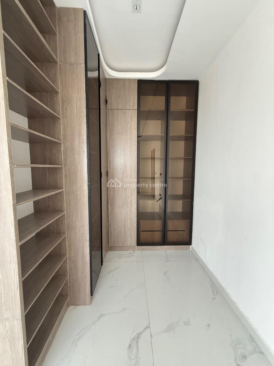 Newly Built 2 Bedroom Apartment, Lekki Phase 1, Lekki, Lagos, Flat / Apartment for Sale