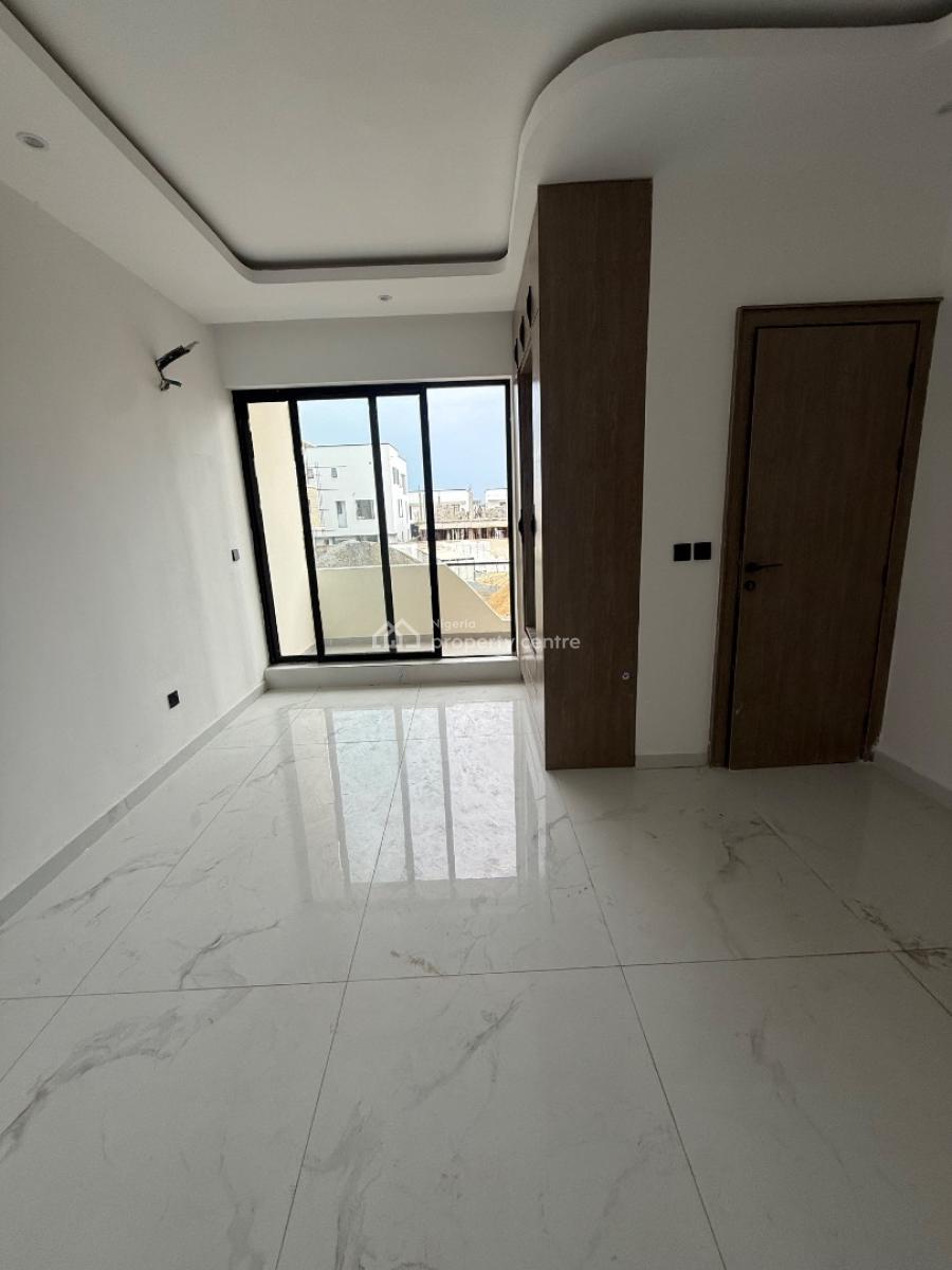 Newly Built 2 Bedroom Apartment, Lekki Phase 1, Lekki, Lagos, Flat / Apartment for Sale