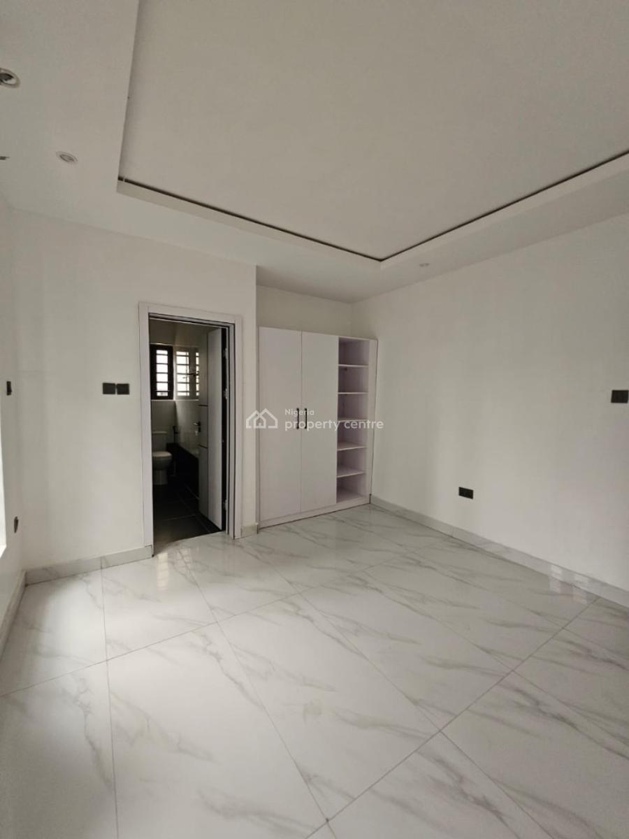 Luxury 5 Bedroom Semidetached Duplex, Gra Phase 1, Magodo, Lagos, Semi-detached Duplex for Sale