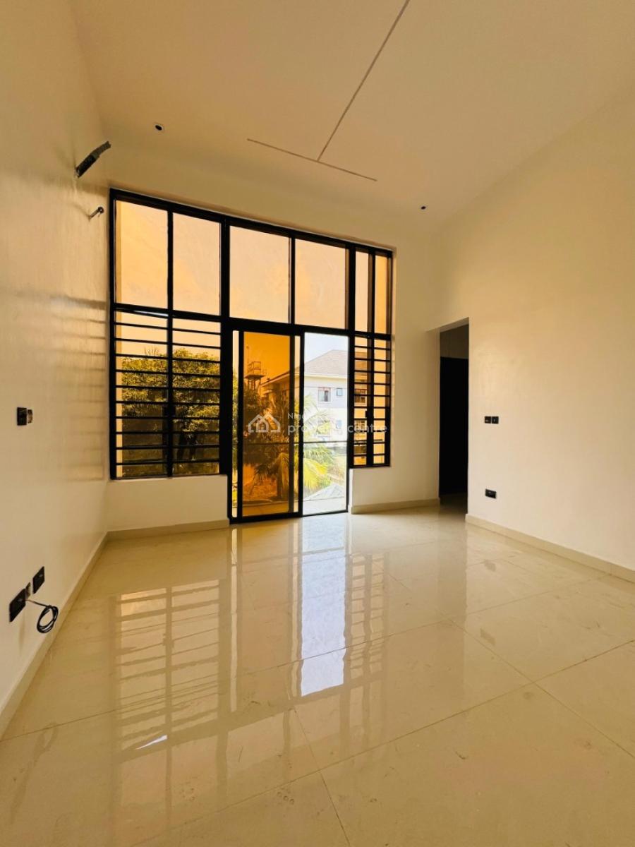 Luxury Serviced 3-bedroom  Apartment, Lekki Phase 1, Lekki, Lagos, Flat / Apartment for Sale