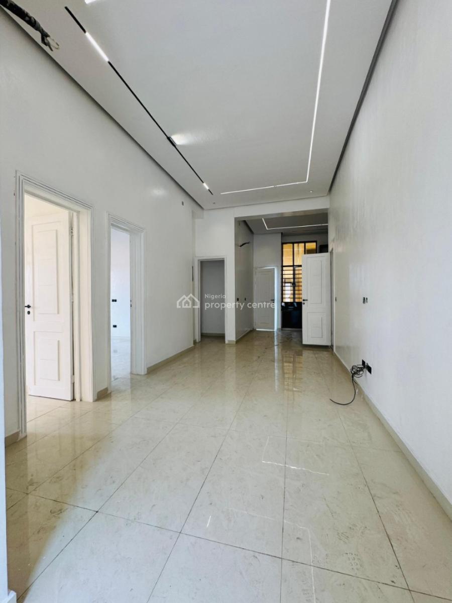 Luxury Serviced 3-bedroom  Apartment, Lekki Phase 1, Lekki, Lagos, Flat / Apartment for Sale