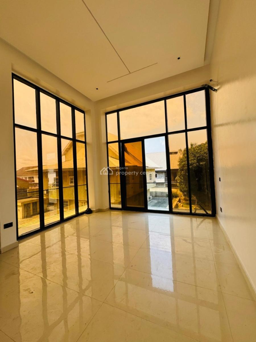 Luxury Serviced 3-bedroom  Apartment, Lekki Phase 1, Lekki, Lagos, Flat / Apartment for Sale