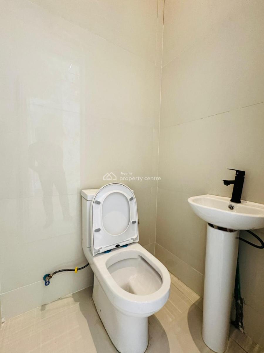 Luxury Serviced 3-bedroom  Apartment, Lekki Phase 1, Lekki, Lagos, Flat / Apartment for Sale